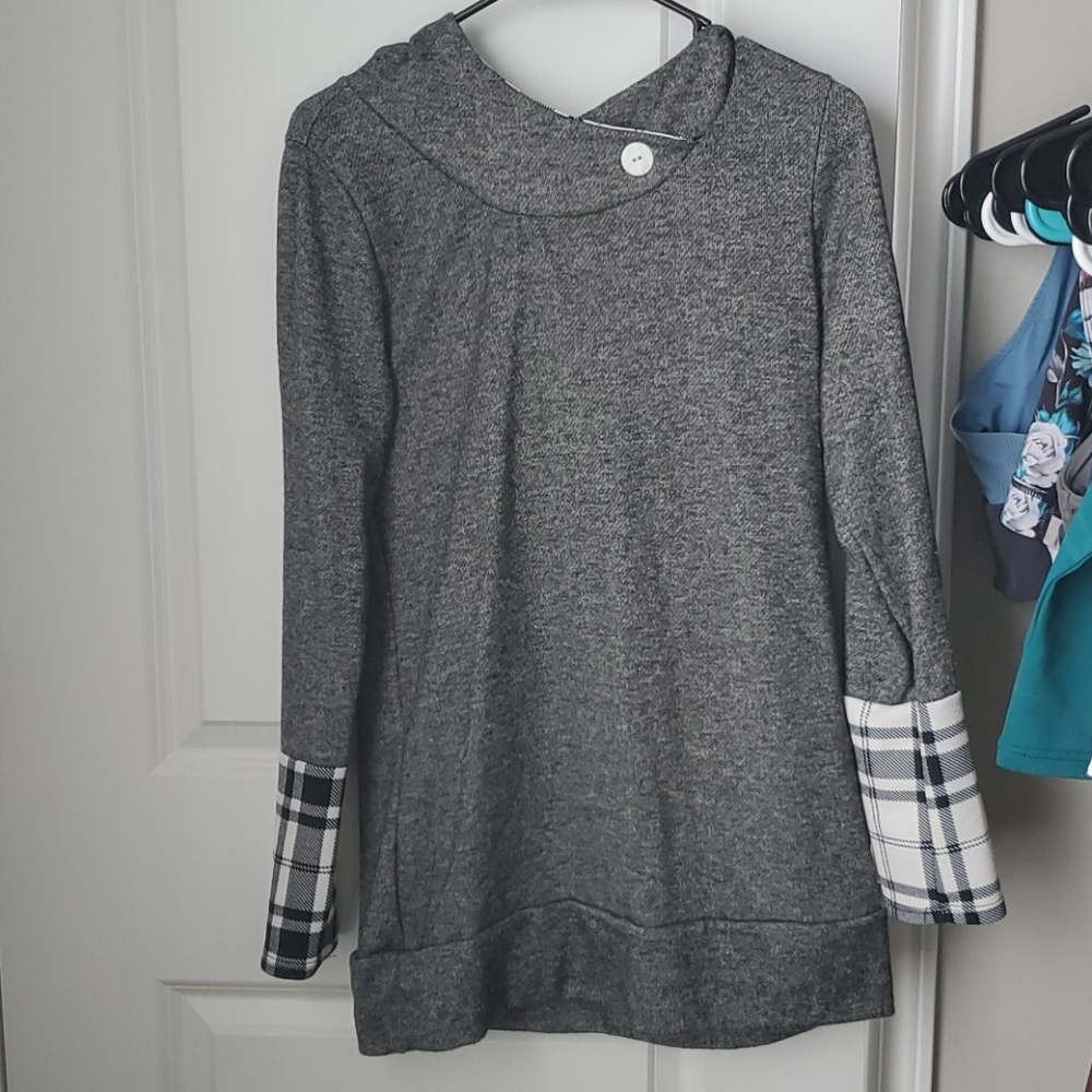 Twenty second Gray Plaid Tunic Hoodie
